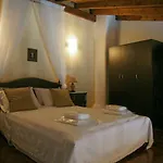 Dryopida House *