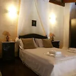 Dryopida House Daire Kythnos