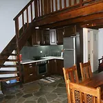 Dryopida House Daire