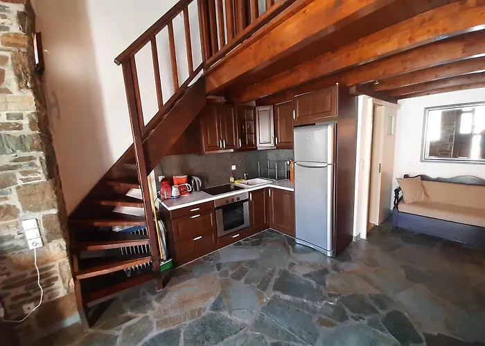 Dryopida House Appartement *