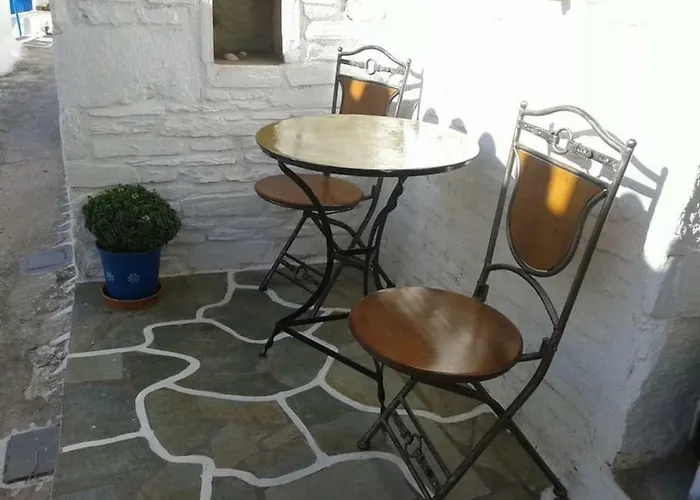 Dryopida House Appartement *